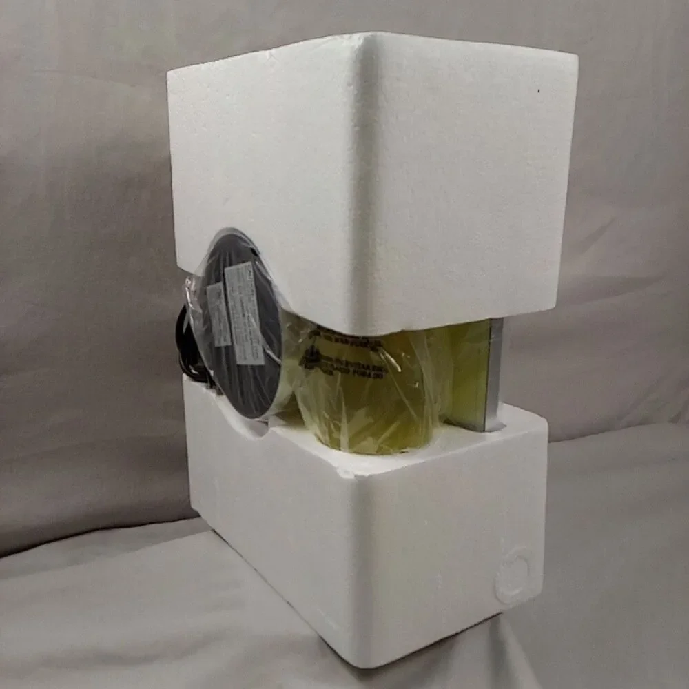 Doctor Who TARDIS Console Lava Lamp NEW 14.5" Tall BBC 2009 110V Rabbit Tanaka - Picture 10 of 11